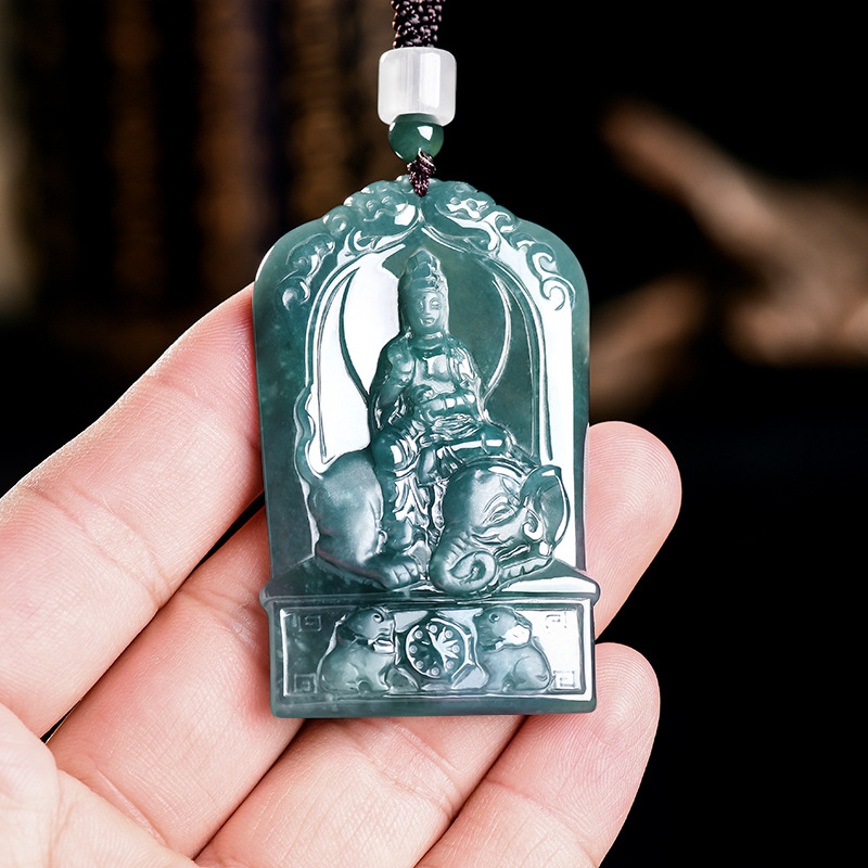 Jewelry & Watches Vitopoulos - Naturalny Birmanski Jadeit Guanyin Wisiorek Naszyjnik