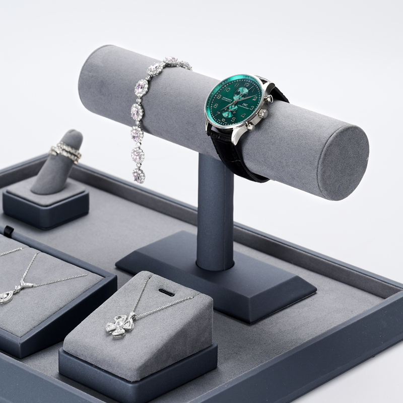 Stojak na biżuterię WoodTen, s – Jewelry Stand Watches recenzja i cena